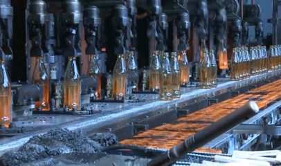 世界最大玻璃瓶加工厂,机器一旦启动就无法停下,停电了怎么办?
